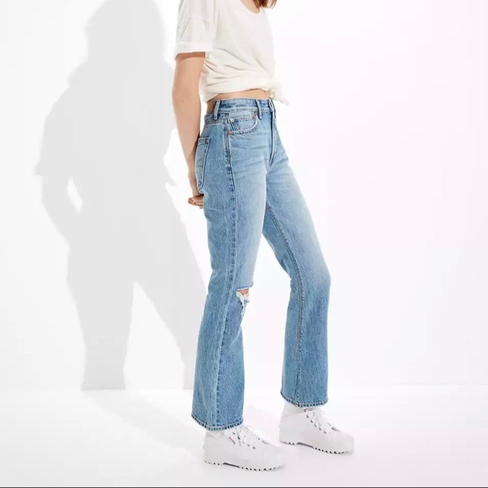 AE Ripped Highest Waist '90s Flare Jean
